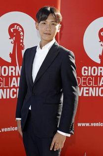 娱乐吃瓜柯震东,揭秘娱乐圈的“小鲜肉”风波  第3张